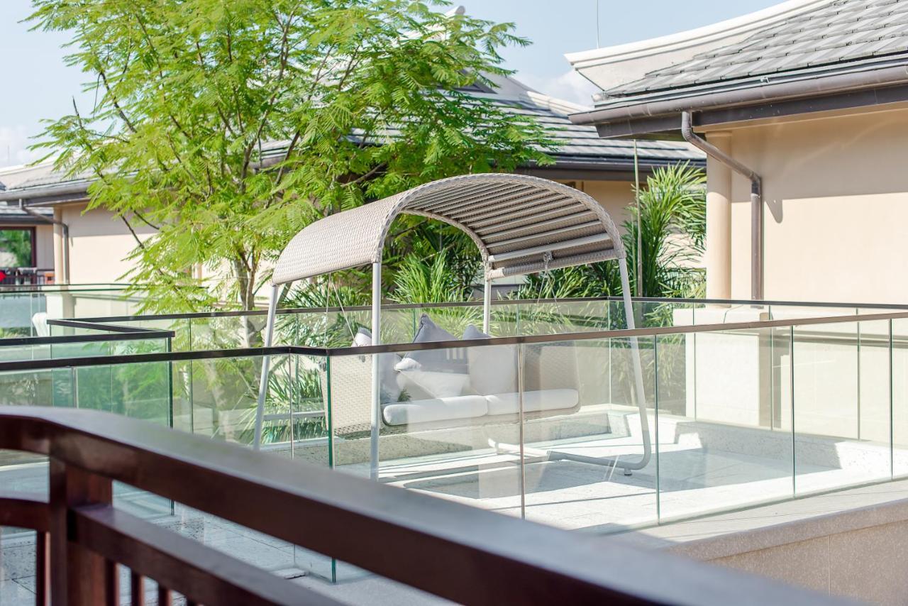 Haitangbay Loosen Coast Resort Villas Sanya Esterno foto